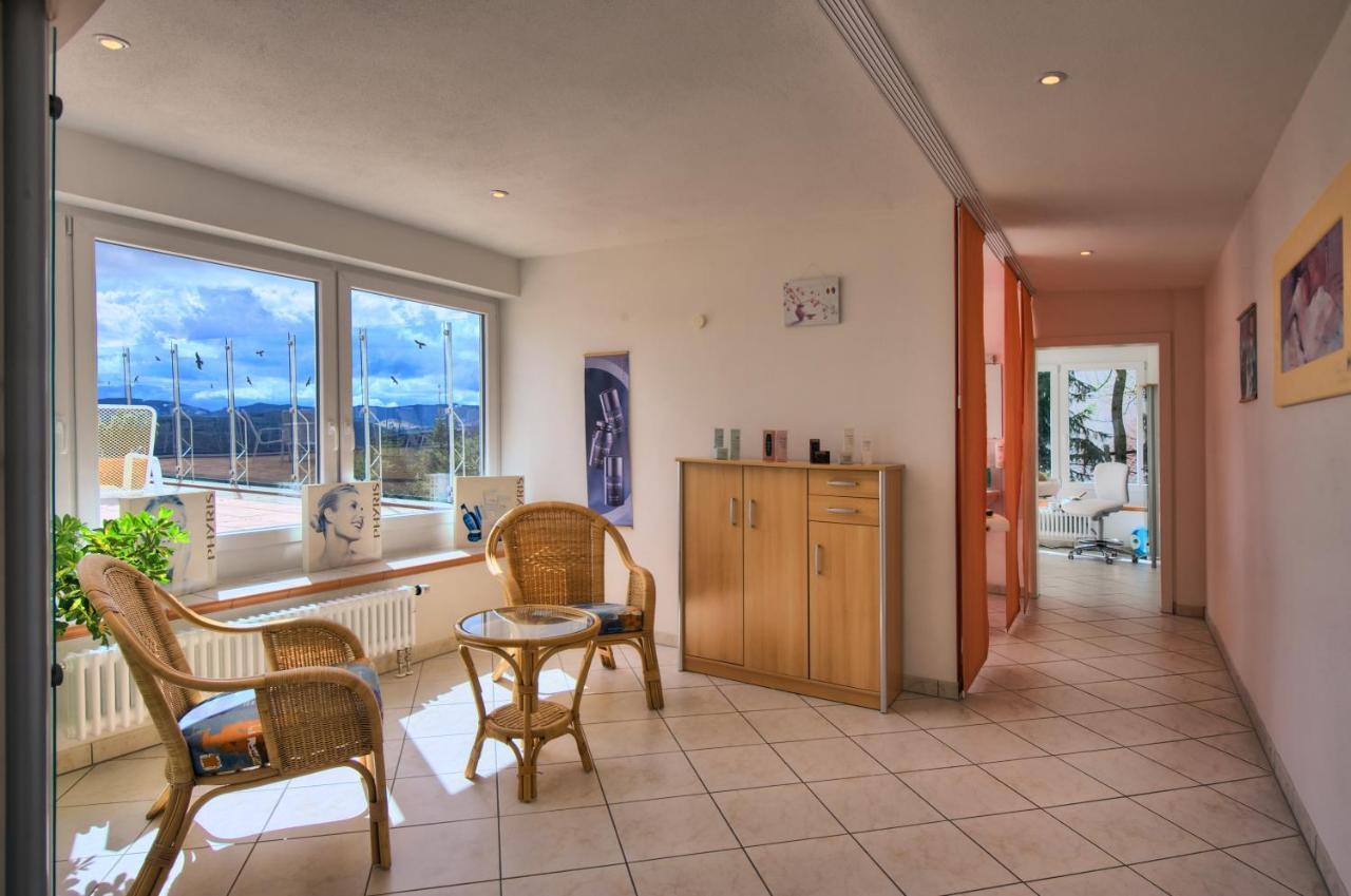 Jufa Hotel Schwarzwald 伦茨基希 外观 照片