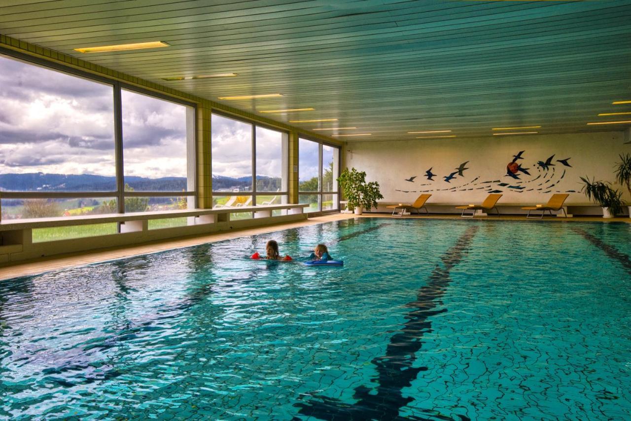 Jufa Hotel Schwarzwald 伦茨基希 外观 照片